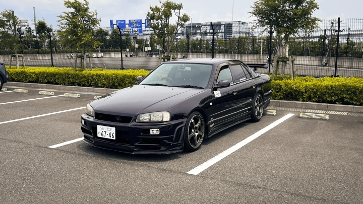 Skyline HR34 Midnight Purple Tokyo JDM Rental - photo 3