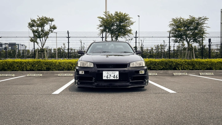 Skyline HR34 Midnight Purple Tokyo JDM Rental - photo 2