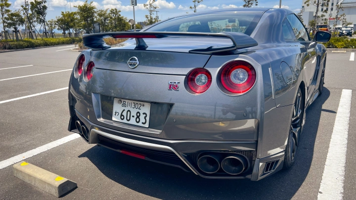 GT-R GODZILLA Tokyo JDM Rental - photo 12