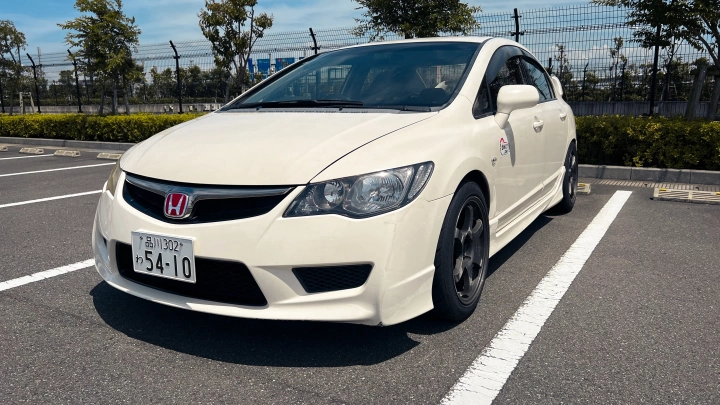 Civic Type R FD2 Tokyo JDM Rental - photo 13