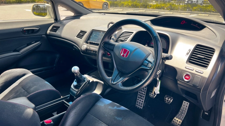Civic Type R FD2 Tokyo JDM Rental - photo 6