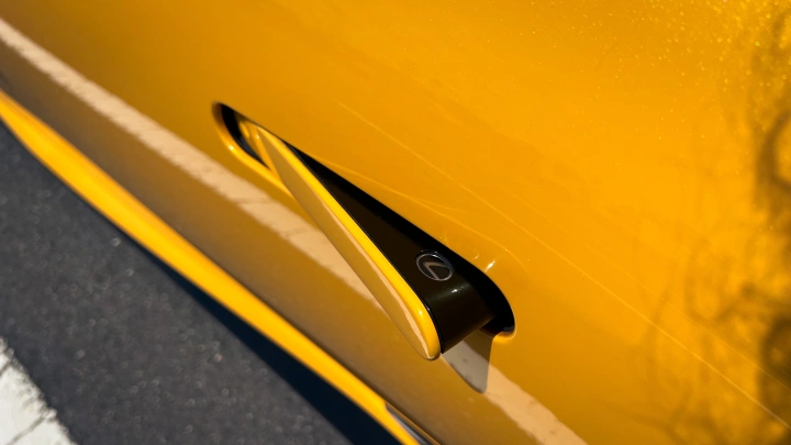 LC500 S package Tokyo JDM Rental - photo 13