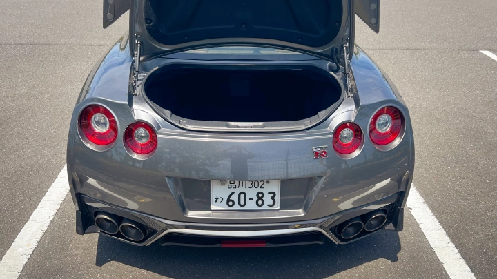 GT-R GODZILLA Tokyo JDM Rental - photo 9