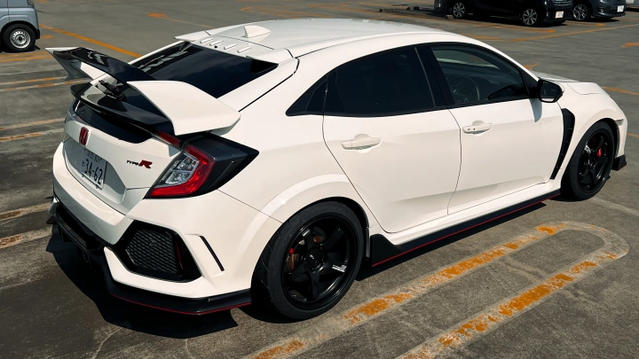 Civic Type R FK8 Tokyo JDM Rental - photo 6