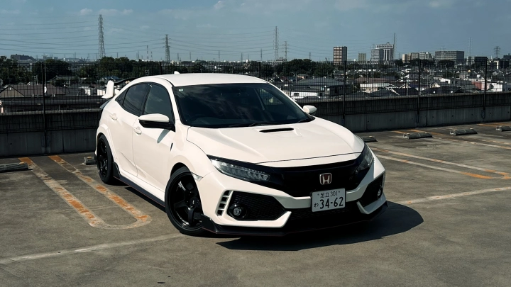 Civic Type R FK8 Tokyo JDM Rental - photo 1
