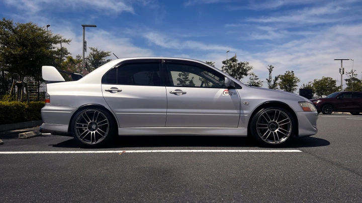 EVO VIII GSR Tokyo JDM Rental - photo 4