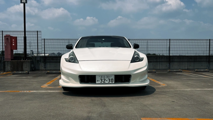 370Z Hakutaku Tokyo JDM Rental - photo 2