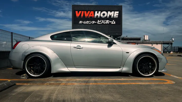 370GT (Infiniti G37 Coupe) LBWK Version Tokyo JDM Rental - photo 1