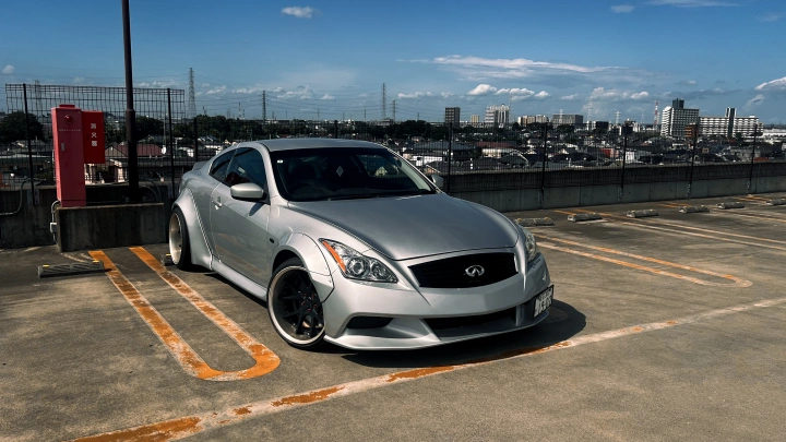Nissan Skyline 370GT Coupe CKV36 LBWK (Infiniti G37) Tokyo JDM Rental - photo 1