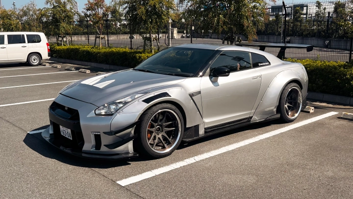 Nissan GT-R R35 LBWK 銀龍 3